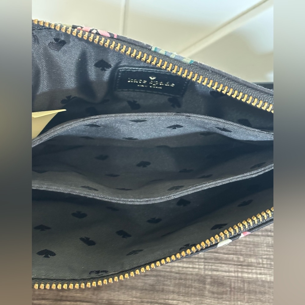 Kate Spade ♠️ Wilson Road Botanical Madelyne Crossbody - Picture 8 of 13